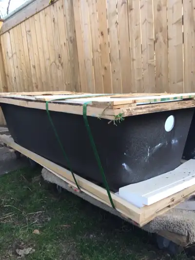 Kohler Village 5 foot bath tub, right/left hand drain, cast iron, View more