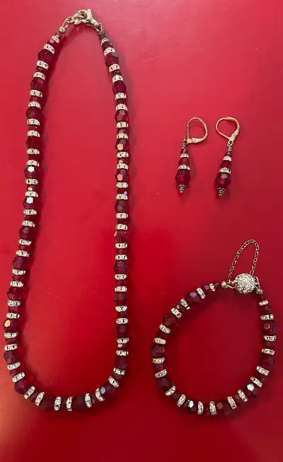 Elegant 3 pc Red and Silver Jewellery Set, View more