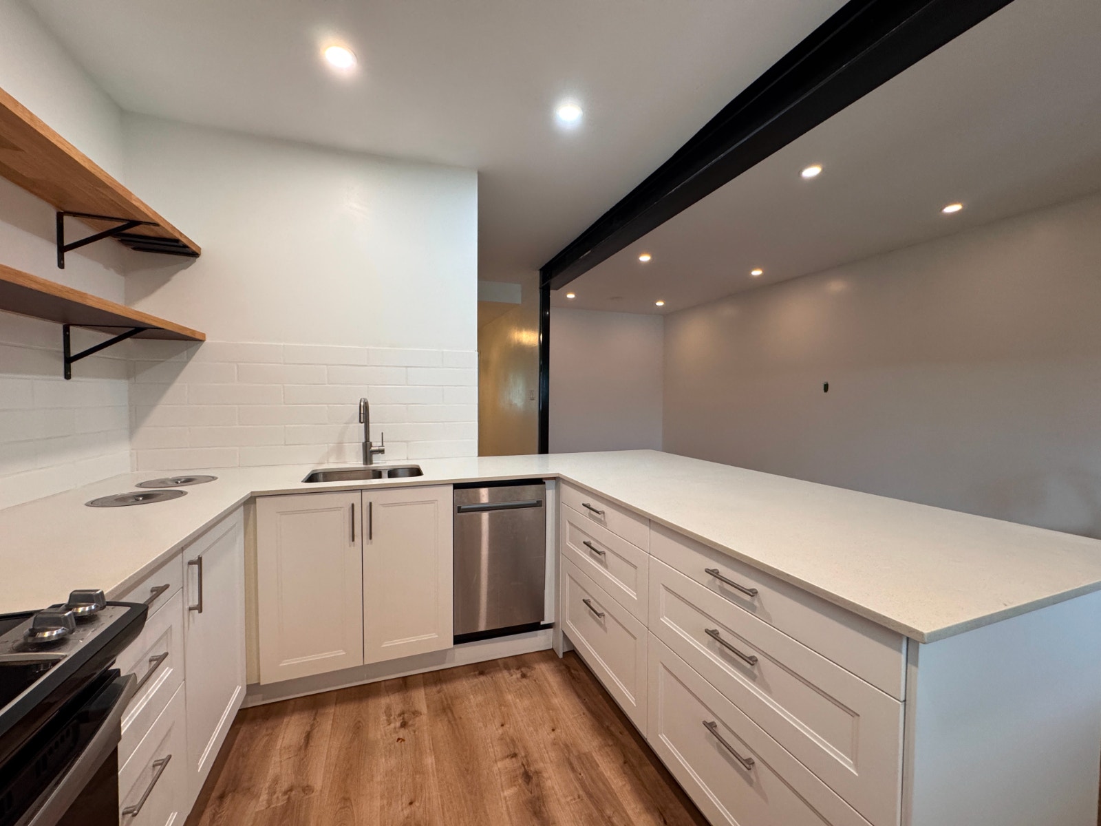 Logement rénovée à style loft industriel - Hochelaga — photo 2