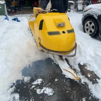 1970 Skidoo alpine has a mint condition 340 twin in it (direct swap same size lower end to stock 399...