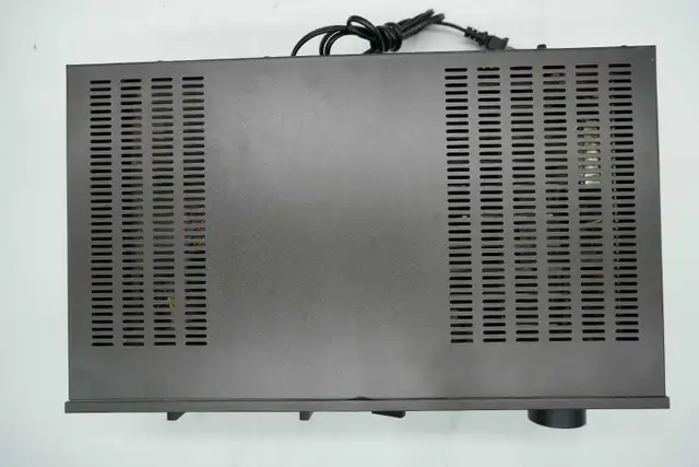 Technics Stereo Integrated DC Amplifier (SU-V4K)582387101556418565