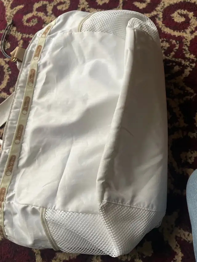 Sports Tokidoki for LeSportsac in Women's - Bags & Wallets in Kitchener / Waterloo - Image 6