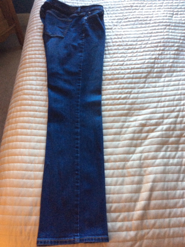 New Ralph Lauren Women’s Jeans in Women's - Bottoms in Calgary - Image 3
