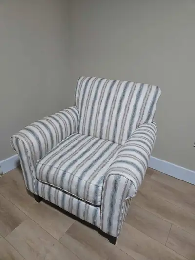 comfortable chair for sale, View more