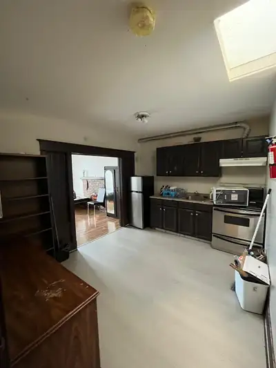 Must read complete Ad before contacting. Newly renovated apartment is available for rent.AVAILABLE A...