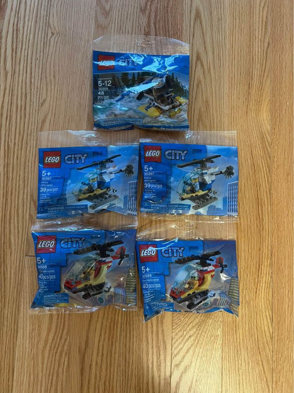 5 x New LEGO City Police & Fire Polybags 30359/30367/30566 in Toys & Games in Markham / York Region