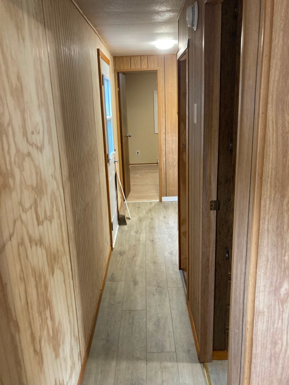 2 bedroom mobile home in Kingston 4