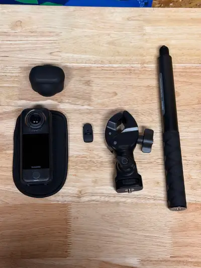 Insta360 X4 Air Action Camera Bundle, View more