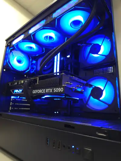 Workstation/Gaming Beast - 5090 - 9800X3D - 64GB RAM - 2TB SSD, View more