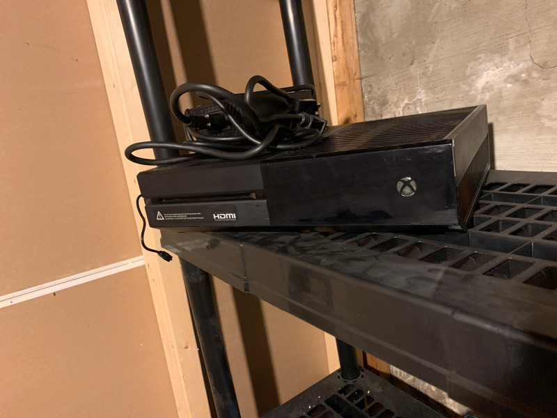 Microsoft Xbox One 500GB Console Black Model 1540 XBOX One Oshawa