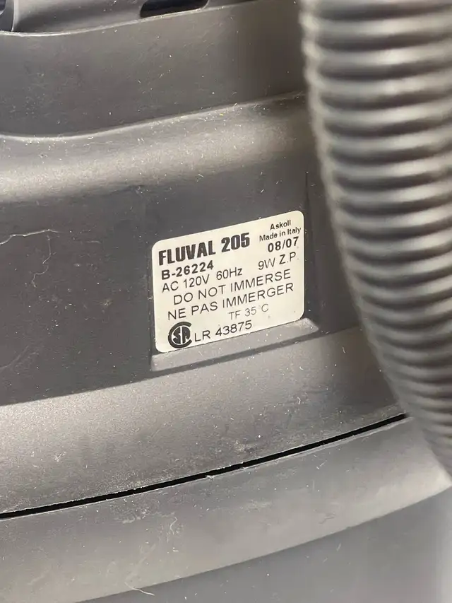 Fluval 205 External Filter in Accessories in City of Montréal - Image 4