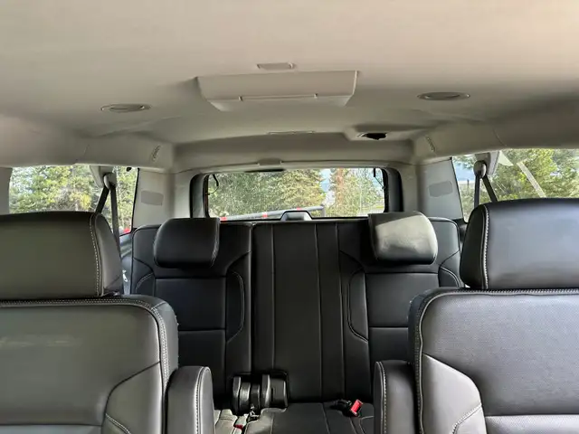 2017 GMC Yukon XL Denali 4WD in Cars & Trucks in Kelowna - Image 13