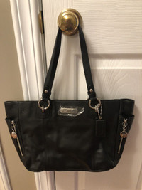 Brand New with tags Coach Gallery Zippered Tote Bag
