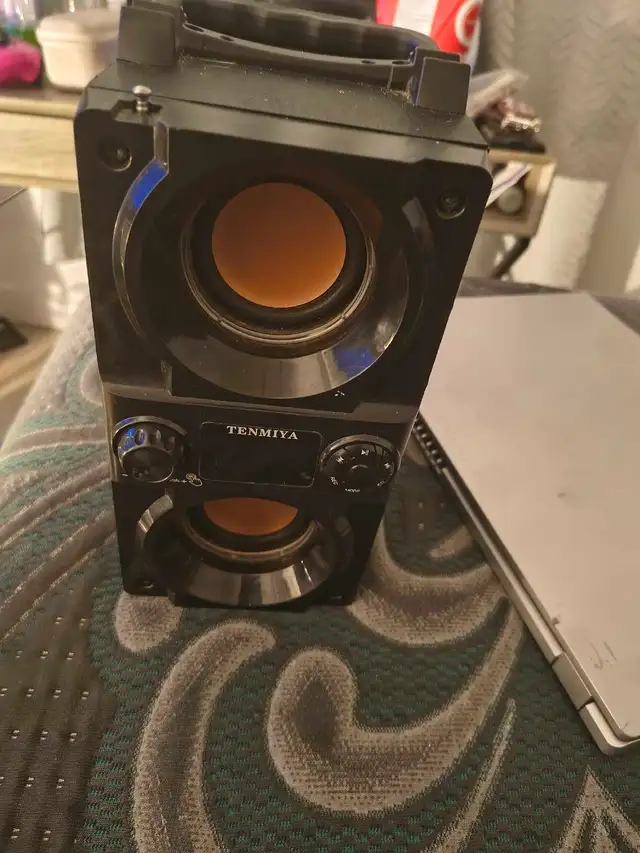 Bluetooth speaker 517162780759183362