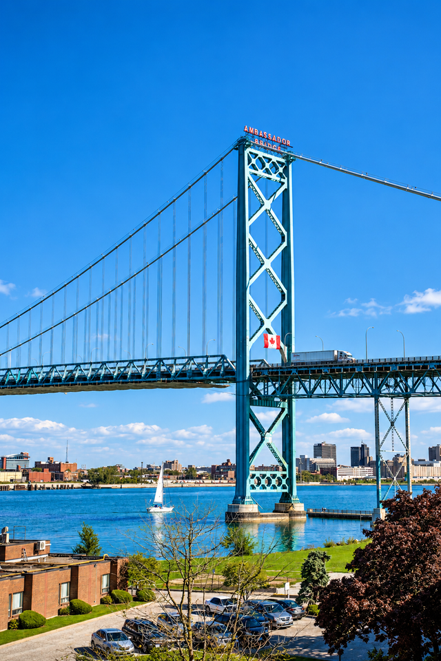 Top-Floor Waterfront Condo – Best View in the Building