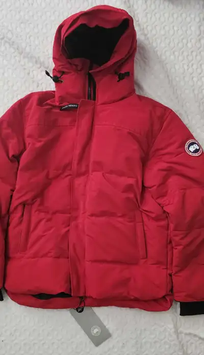Brand new Canada Goose winter jacket for men. Asking $750.00 or best offer . Come with carry-on bag.