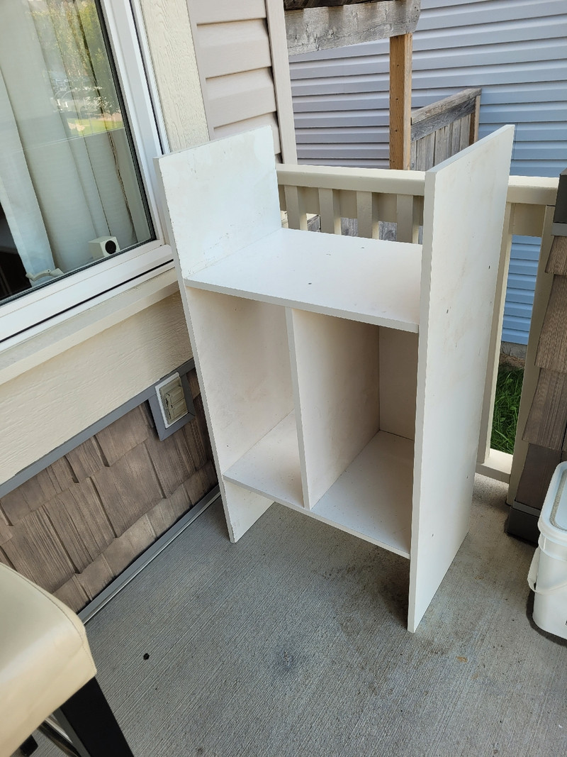 Tv stand melamine white Free Stuff Calgary Kijiji