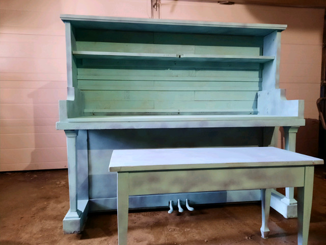 Piano Desk in Other in St. Albert - Image 2