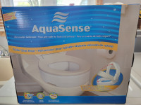 Aqua Fresh toilet seat riser