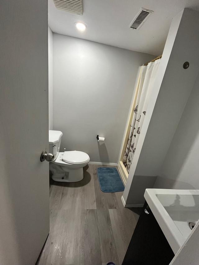 One bedroom basement for rent in Room Rentals & Roommates in La Ronge - Image 4