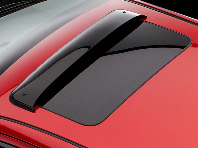 Car Roof  Wind Deflector in Auto Body Parts in St. Catharines