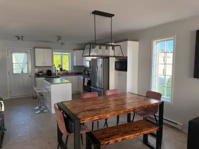 4 1/2 style condo à louer 1er juillet ou 1er août
