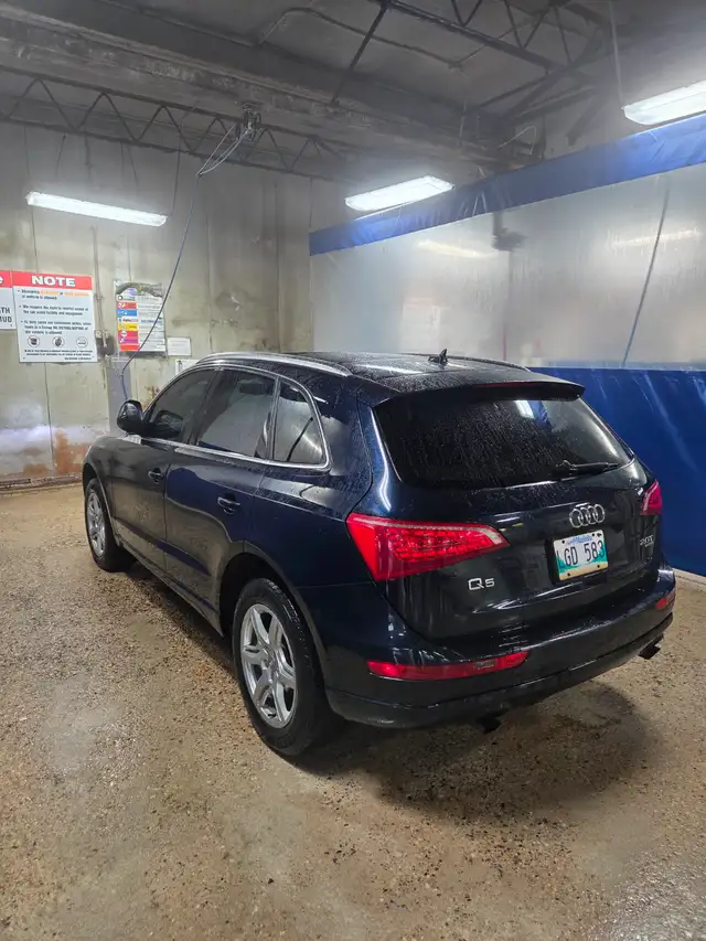 2011 Audi Q5 2.0 Premium Plus577405836969922563