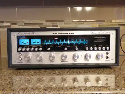 Marantz 4240 Receiver + SQA‑2 Decoder + Manuals, View more