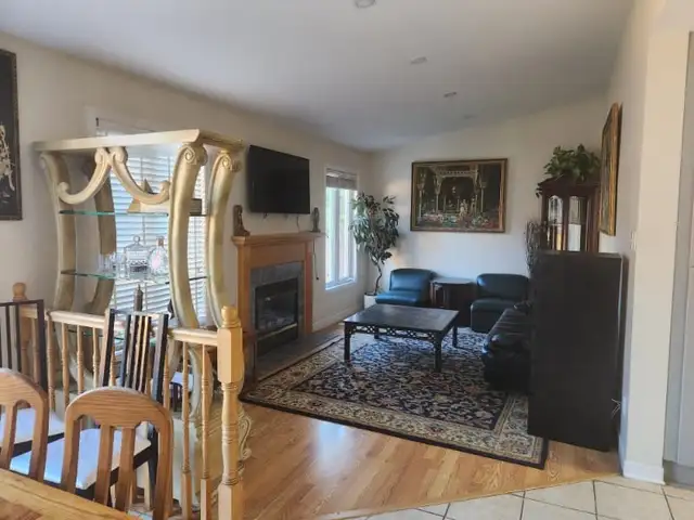 Fully furnished room for rent in Room Rentals & Roommates in Ottawa - Image 9