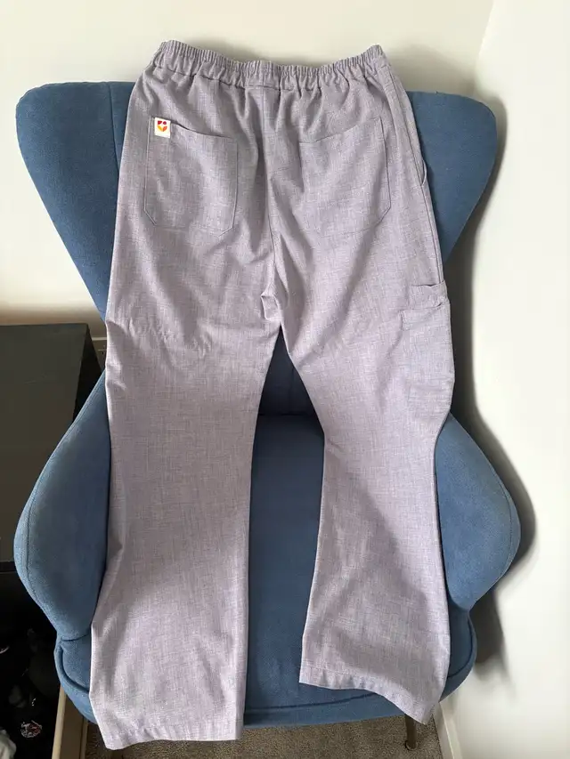 woman’s norquest scrub set in Women's - Other in Edmonton - Image 5