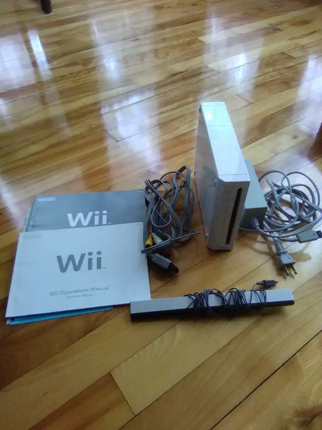 console jeu accessoire Nintendo Wii system remote game wiimote in Nintendo Wii in Laval / North Shore - Image 3