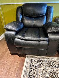 Move out sale: Dinning table, Toro power shovel, Recliner chair