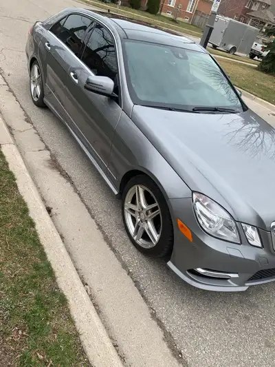 Fully loaded amg package, second owner, Good running condition, daily driven, no accidents, no light...