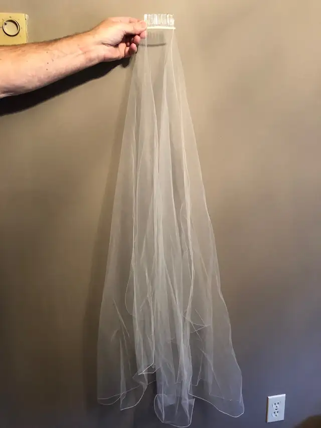 Wedding Veil 25obo in Wedding in Cape Breton - Image 2