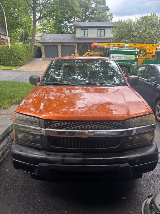 Chevrolet Colorado LT / RWD / 2007 /290,000 km — photo 2