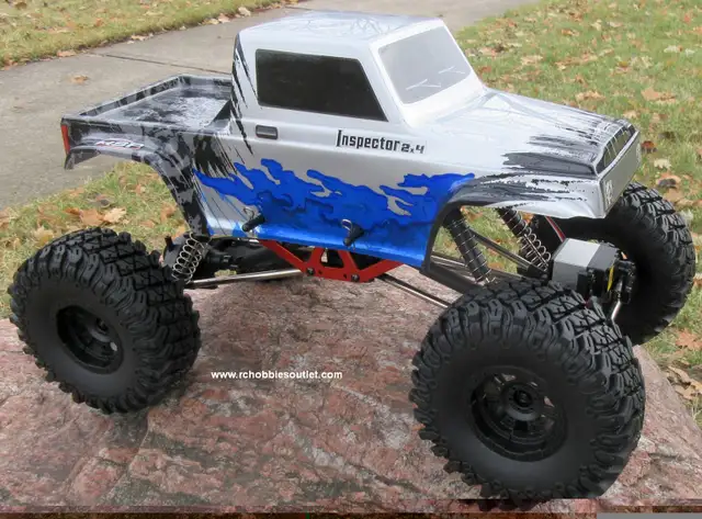 RC Rock Crawler Electric 1/10 scale  4WD RTR 2.4G in Hobbies & Crafts in Barrie - Image 6