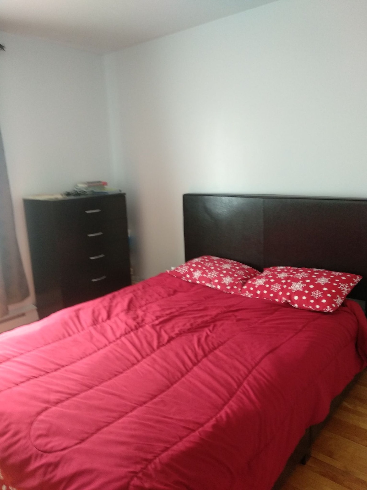 Chambre à Louer secteur Université DISPO MAINTENANT — photo 1
