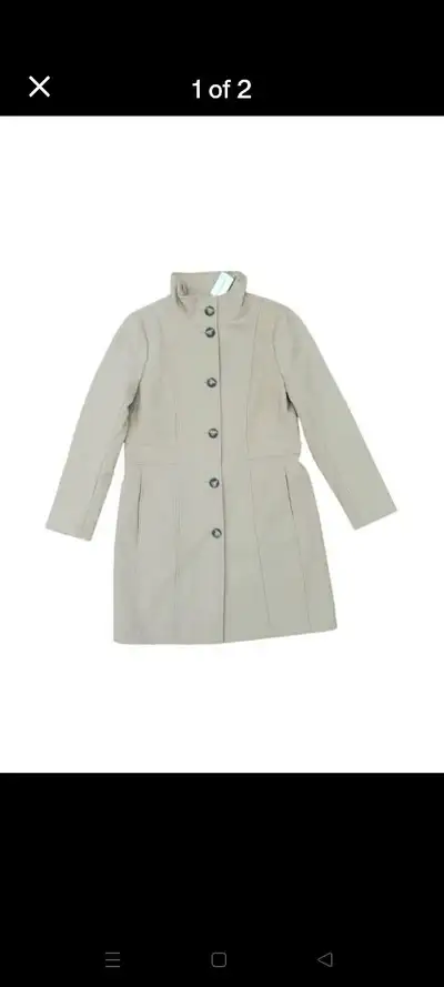 Brand new with tags, Le Château women's camel coat in size Medium. Originally priced at $189.95, now...