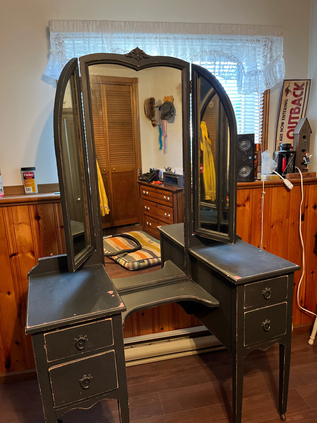 FOR SALE A Black Antique Vanity Dressers & Wardrobes Saint John