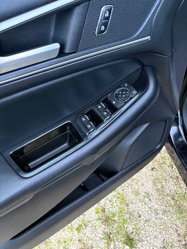 2017 Ford Edge544786150705090564
