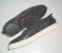 Exing Sport Leather Sneakers Size 9 Mens