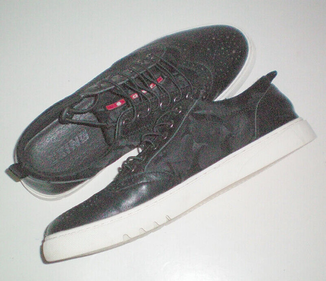 Exing Sport Leather Sneakers Size 9 Mens in Men's Shoes in London
