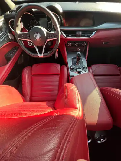 If you’re looking for a sporty luxury SUV with personality, this is it. ✔️ Key Features: • Powerful...