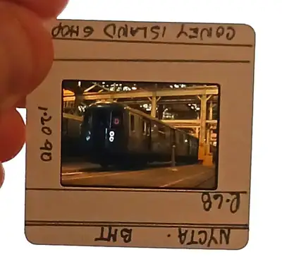2 RETRO NEW YORK SUBWAY SLIDE PHOTOS, View more