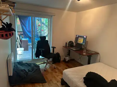Ville-Marie, Sainte-Marie [ H2K3E5 ] We’ve a furnished private room in a shared apartment available...