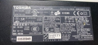Original Toshiba charger 15V -5A