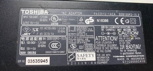 Original Toshiba charger 15V -5A in Laptops in Hamilton