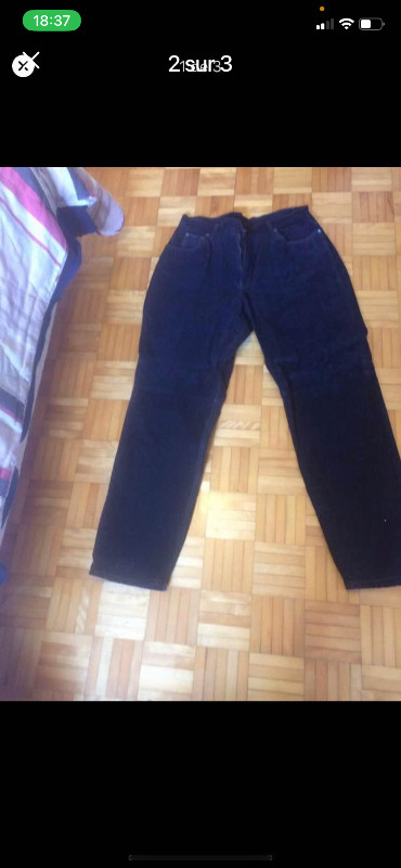 Pantalon de suede gr 15-16 dans Femmes - Pantalons et shorts  à Longueuil/Rive Sud