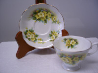 Vintage Unnamed Footed Royal Albert Cup & Saucer