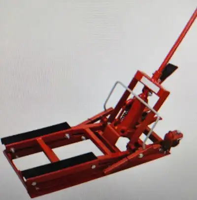 Hydraulic motorcycle/atv lift for sale. 1500lb capacity. No longer need. Located in Morinville.